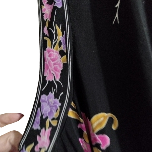 Women's Apt 9 Sleeveless Black, Pink, Purple & Gold floral dress Size Large - Picture 5 of 10